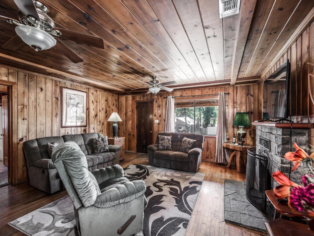 Alpine Cabin, 3 Bedrooms, Deck, Sleeps 8 鲁伊多索 外观 照片