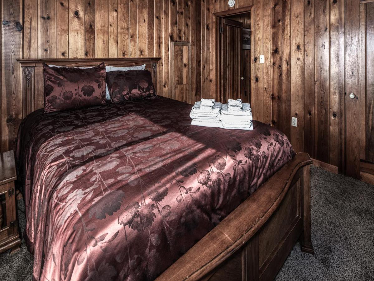 Alpine Cabin, 3 Bedrooms, Deck, Sleeps 8 鲁伊多索 外观 照片