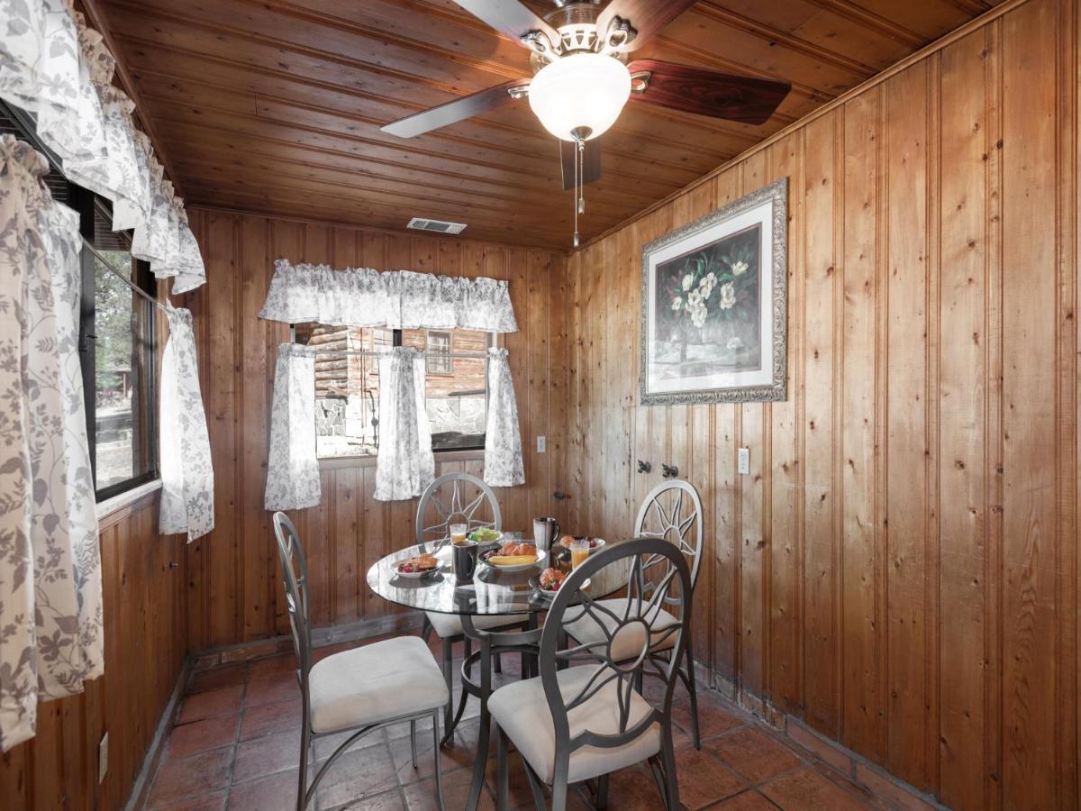 Alpine Cabin, 3 Bedrooms, Deck, Sleeps 8 鲁伊多索 外观 照片