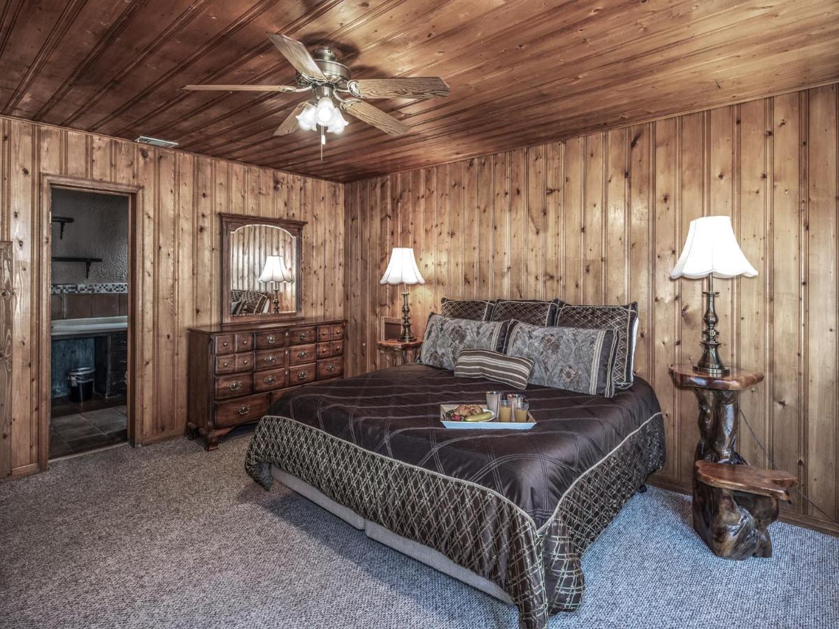 Alpine Cabin, 3 Bedrooms, Deck, Sleeps 8 鲁伊多索 外观 照片
